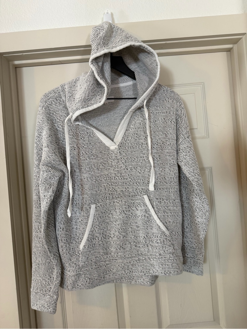 Lou & Grey Marled Light Gray Hooded Pullover with Drawstrings - Picture 2 of 10